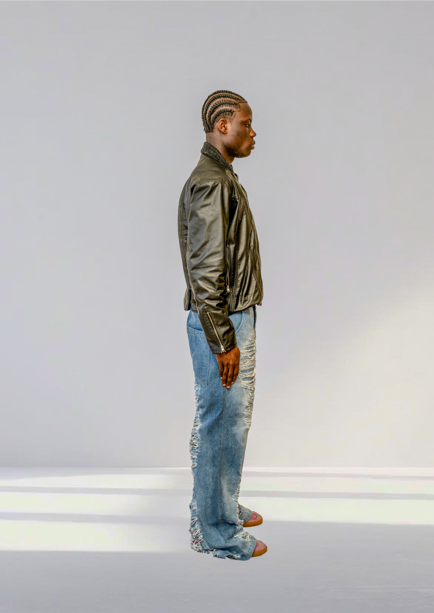 BLACK LEATHER JACKET